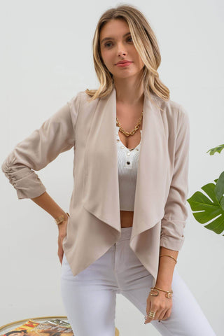 3/4 ROUCHED SLEEVE BLAZER: WHITE - Just Believe Boutique