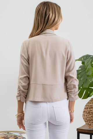 3/4 ROUCHED SLEEVE BLAZER: WHITE - Just Believe Boutique