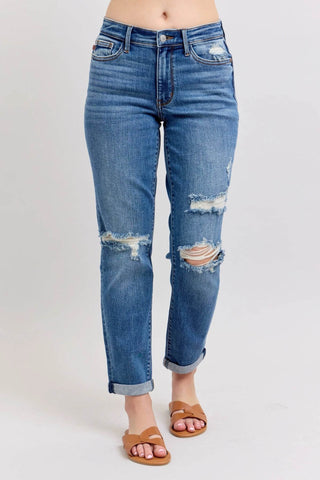 Judy Blue Full Size Mr Vintage Wash Boyfriend Fit W/ Destroy Jeans Plue Size - Just Believe Boutique
