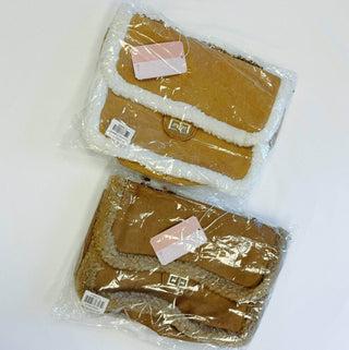 Luxe Deluxe Chain Shoulder Bag: Teddy Brown - Just Believe Boutique