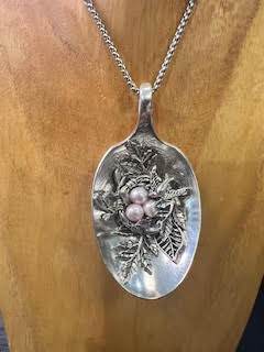 Spoon Pendant - Pearl Nest - Just Believe Boutique