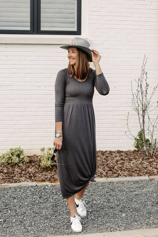 Long Sleeve Maxi Dress: Black