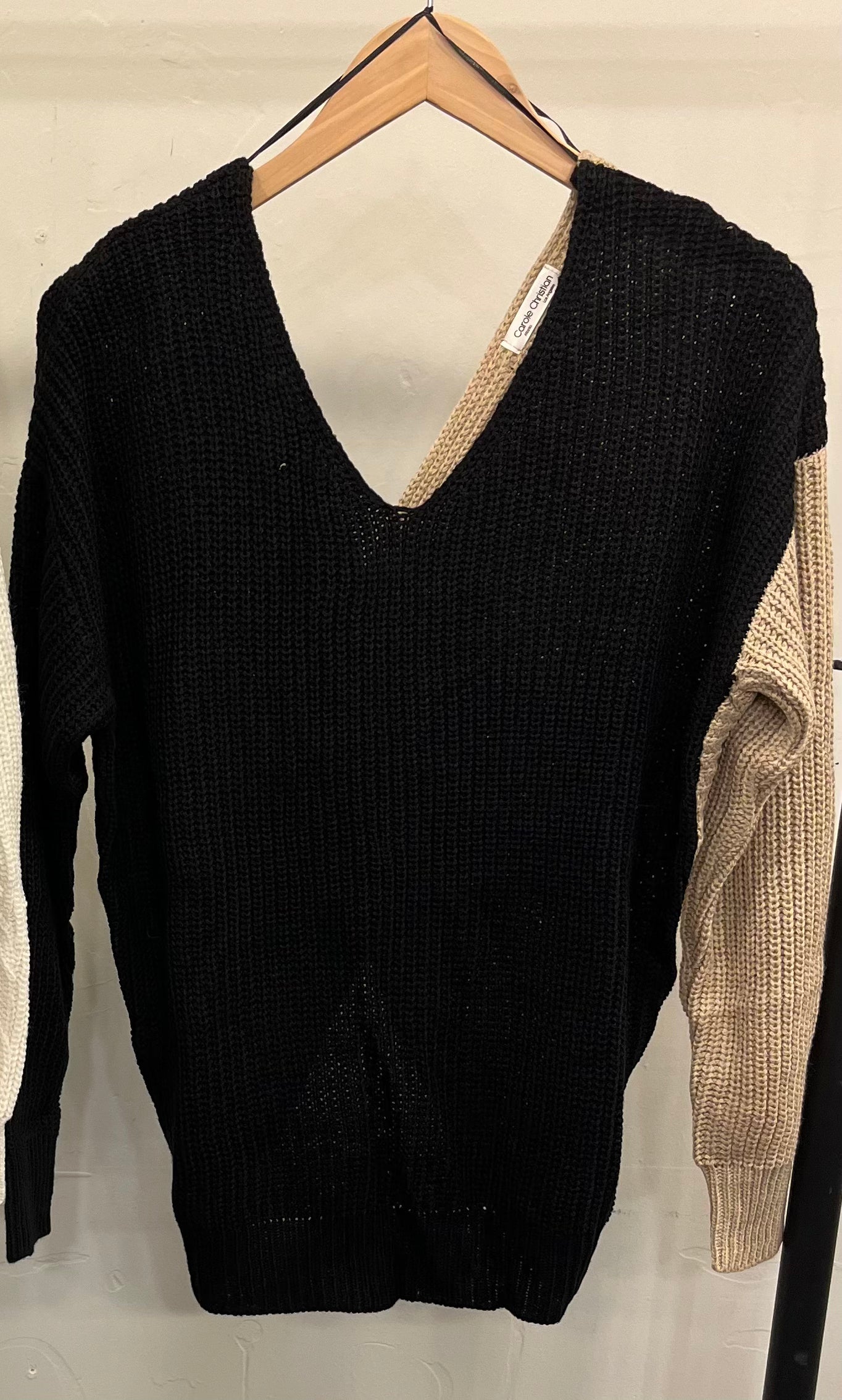 Two-Tone Twisted back Sweater
