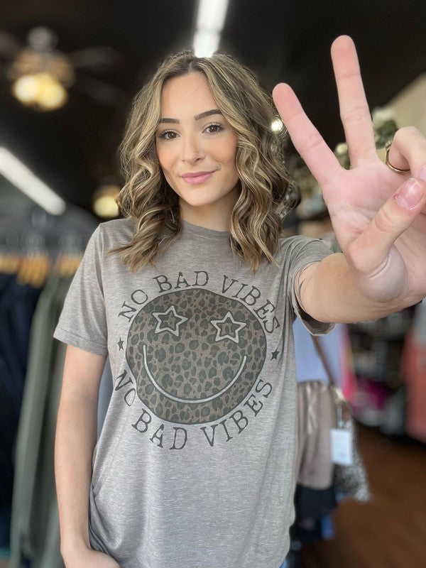 No Bad Vibes Smiley Tee - JustBelieve.Boutique