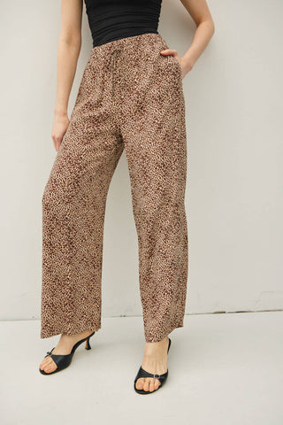 LEOPARD PRINT WIDE LEG PANTS