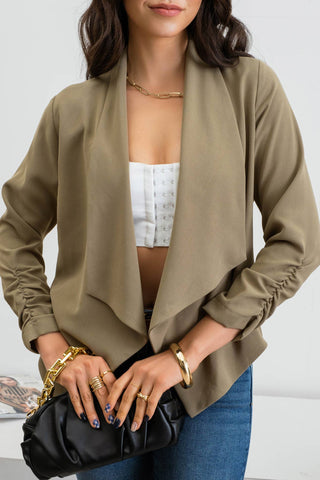 3/4 ROUCHED SLEEVE BLAZER: WHITE - Just Believe Boutique