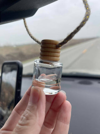 Amber & Driftwood Hanging Car Freshener Diffuser