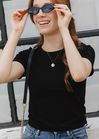 Short Sleeve Waist Length Top: White / Curvy