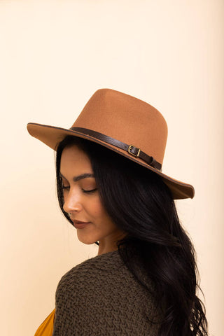 Pinched Front Western Style Hat: Black