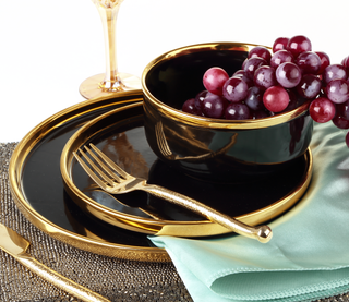 Godinger - Hillcrest 12 Piece Gold Rim Dinnerware Set, Service For 4
