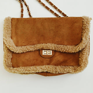 Luxe Deluxe Chain Shoulder Bag: Teddy Brown