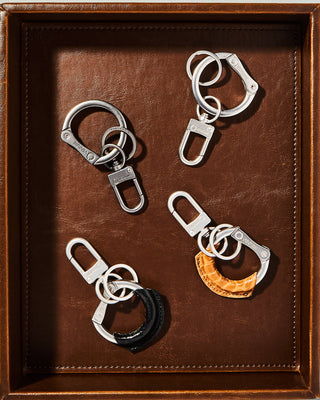 Oventure - Men's Keychain - Sleek Black Leather O-Boy Keyring