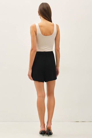 LINEN CLASSIC CUT SHORTS