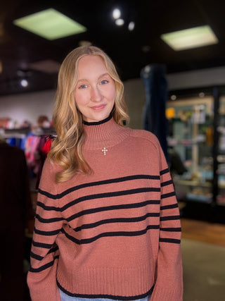 SIGNATURE STRIPE SWEATER