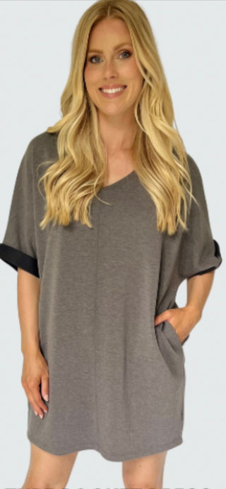 V-NECK SIGNATURE DRESS