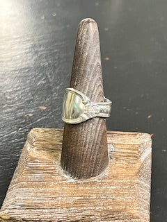 Spoon Ring  sz 7.5