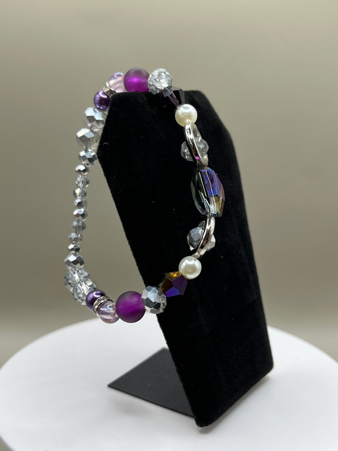 Large Bead Stretch Bracelet - Purple/Silver/Pearl