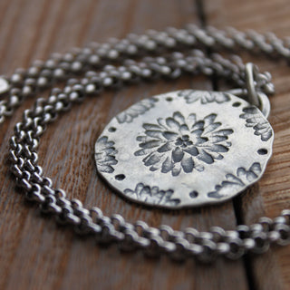 Silver Many Petals Necklace