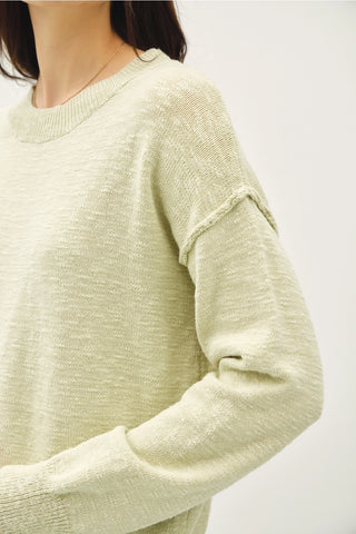 CREW NECK SWEATER