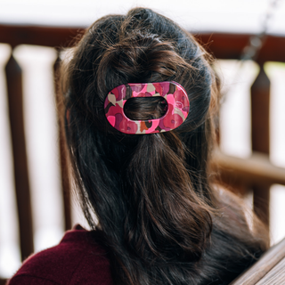 Teleties medium flat round hair clip in Garden Glam print, shown in hair