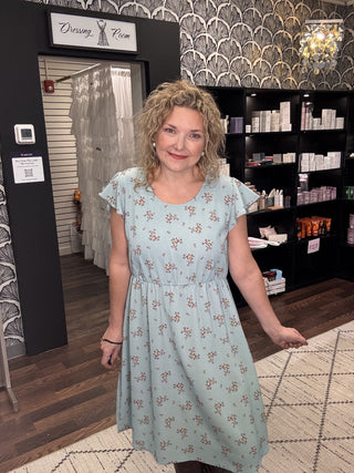 Blue Sage Fall Dress – Sage Floral – model photo