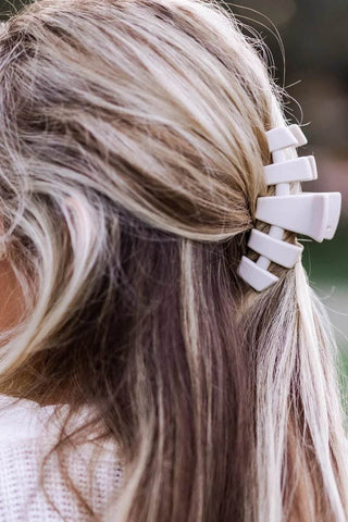 Classic Toasted Medium Hair Clip - Just Believe Boutique