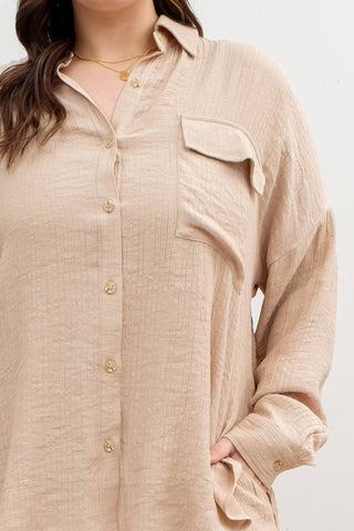 PLUS LIGHTWEIGHT BUTTON DOWN: WHITE