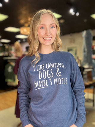 I Like Camping, Dogs & Maybe 3 People Sweatshirt – Blue – model photo