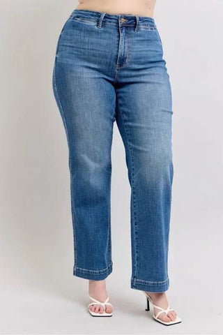 Angled front view of Plus Size High Waist Judy Blue Straight Jeans, showing flattering contour and contrast thread detail.