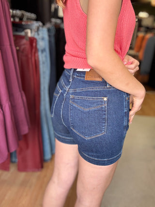 High Waist Tummy Control Denim Shorts – Dark Wash Judy Blue – model photo