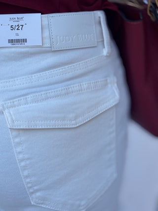 Judy Blue High Waist Aurora Weekender Jeans in Off White, model photo