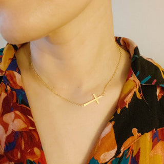 Kayla Cross Necklace - Just Believe Boutique