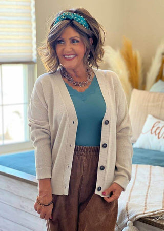 Teal lace-trim V-neck tank top with scalloped lace neckline