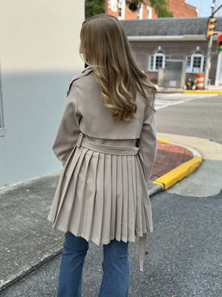 Pleated Trench Dress – Cream – model photo