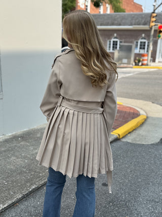 Pleated Trench Dress – Cream – model photo