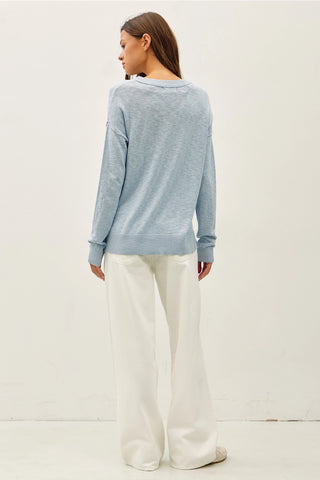 ROUND NECK SWEATER WITH POCKET