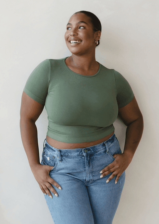 Women’s olive green fitted short-sleeve waist-length top with crew neckline