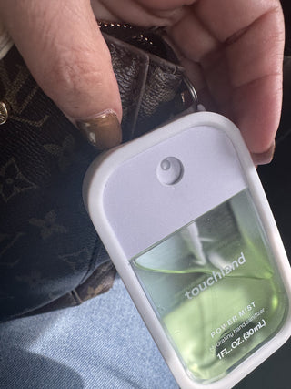 Applelicious Power Mist Hydrating Hand Sanitizer – lifestyle