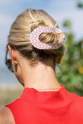 Tucker Small Flat Round Clip - Just Believe Boutique